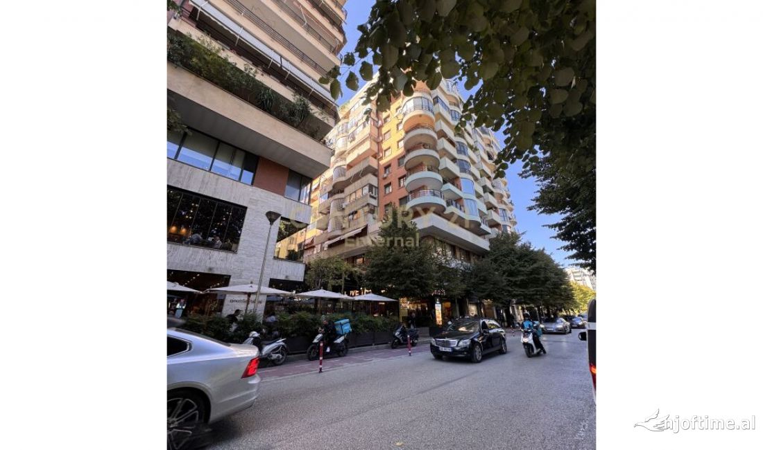 JAPIM ME QIRA ZYRE TEK BLLOKU, TIRANE !!!