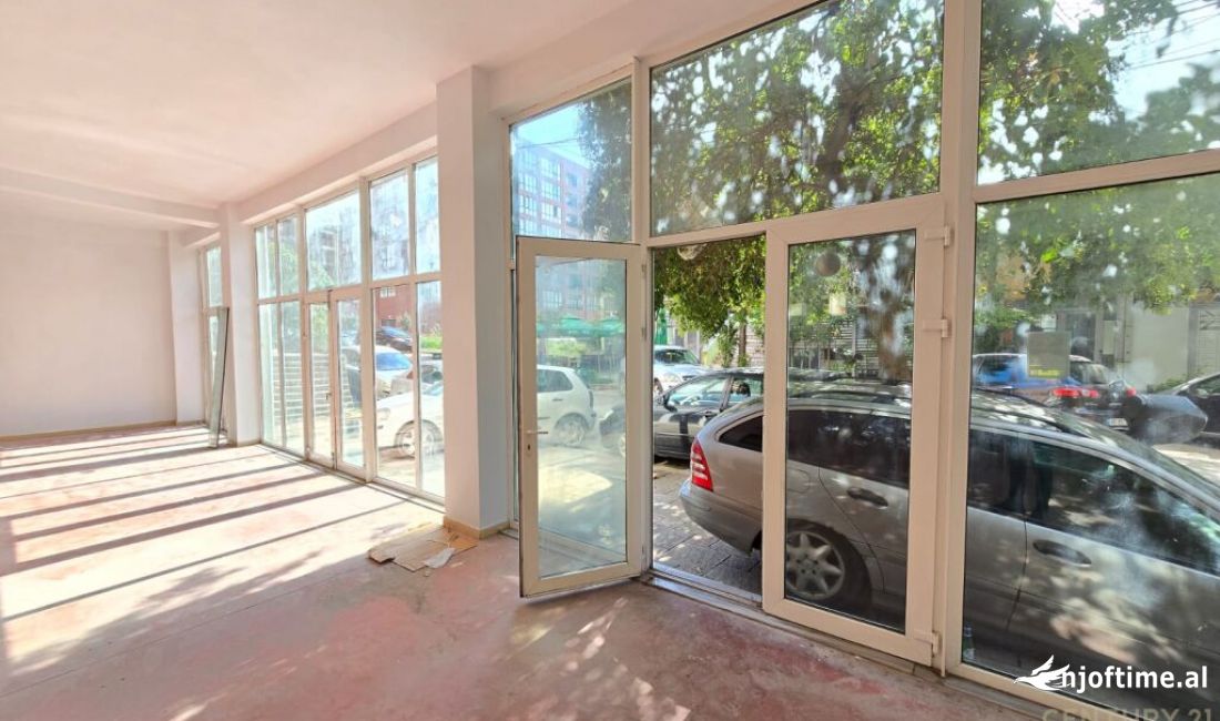 AMBIENT KAT ZERO ME QERA TE RRUGA JORDAN MISJA.