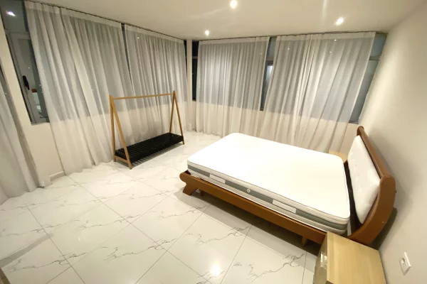 Shtepi me qera Apartament ne Tirane, 2+1, Mobilimi E mobiluar, Pagesa 45,000  Leke.