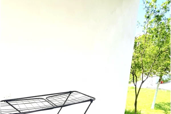 Shtepi me qera Shtepi Private ne Tirane, 1+1, Mobilimi E mobiluar, Pagesa 30,000  Leke.