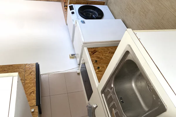 Shtepi me qera Shtepi Private ne Tirane, Garsoniere, Mobilimi E mobiluar, Pagesa 15,000  Leke.