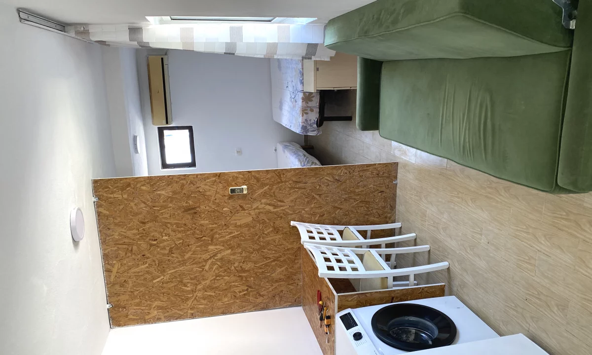 Shtepi me qera Shtepi Private ne Tirane, Garsoniere, Mobilimi E mobiluar, Pagesa 15,000  Leke.