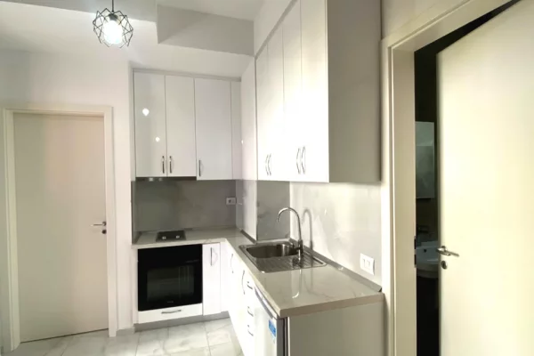 Shtepi me qera Apartament ne Tirane, 1+1, Mobilimi E mobiluar, Pagesa 34,000  Leke.