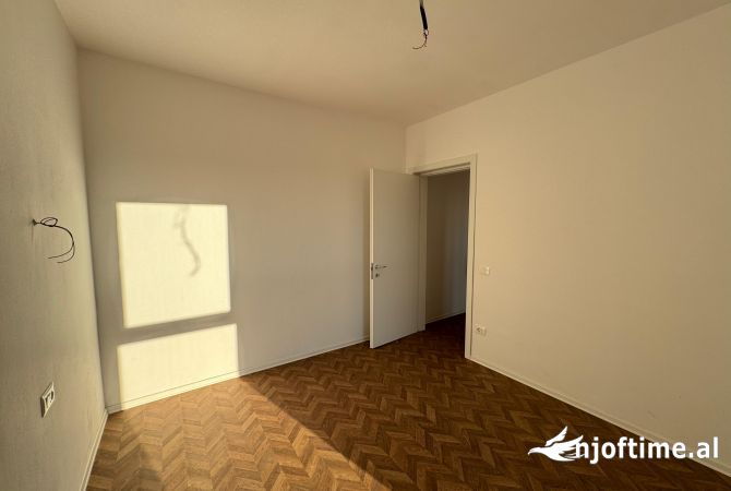 Apartament me qera 2+1+2 Garden Building 