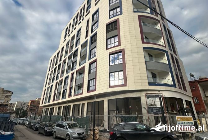 Shitet post parkimi Kompleksi Dinamo 