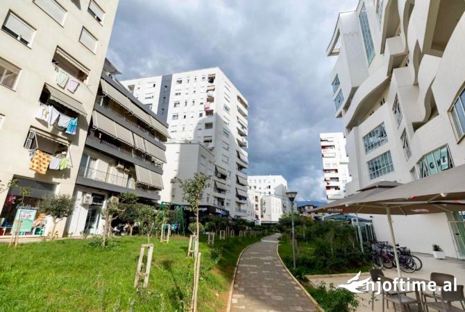 Ambient biznesi ne shitje 4+1 ne Tirane - 30,000 Euro