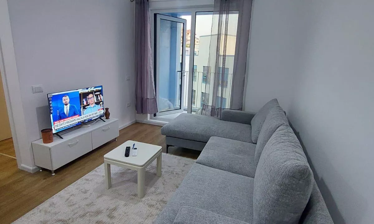 Shtepi me qera Apartament ne Tirane, 1+1, Mobilimi E mobiluar, Pagesa 42,000  Leke.