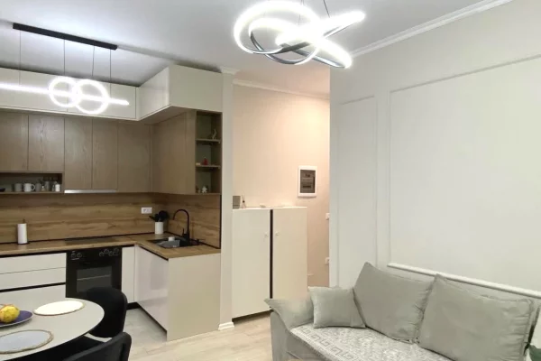 Apartament 1+1 me Qera Astir