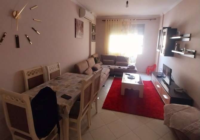 Shtepi me qera Apartament ne Tirane, 2+1, Mobilimi E mobiluar, Pagesa 45,000  Leke.