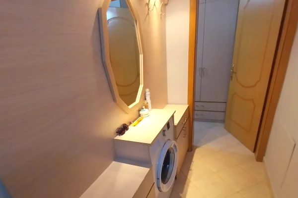 Appartamento in affitto a Tirana 1+1, Arredato