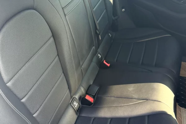 Cars for sale in Tirana, Mercedes-Benz, 2018 Diesel,Kambio Automatik Payment 26,000  Euro.