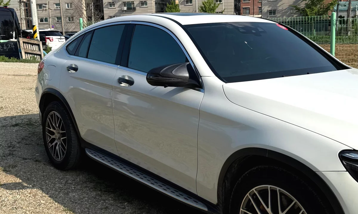 Makina ne shitje ne Tirane, Mercedes-Benz, 2018 Diesel,Kambio Automatik Pagesa 23,900  Euro.