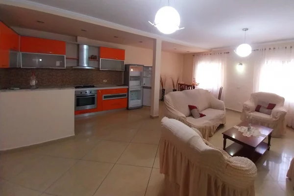 ME QERA 🏙️  APART 3+1+2 ZONA QËNDËR PRANË SHESHIT WILSON📍TIRANË.