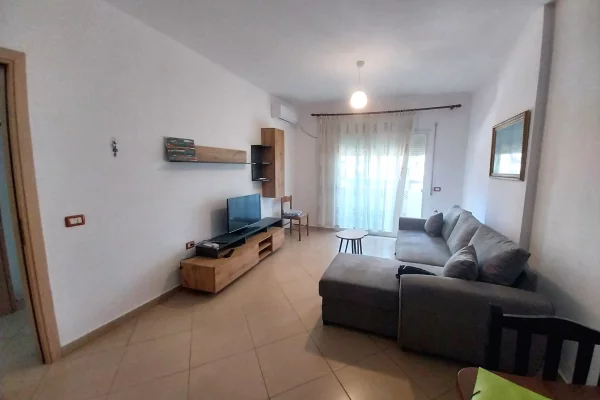 ME QERA APART 1+1 MOBILUAR. ZONA MIDIS ASTIRIT/YZBERISHT  PRANË NELA6📍TIRANË.