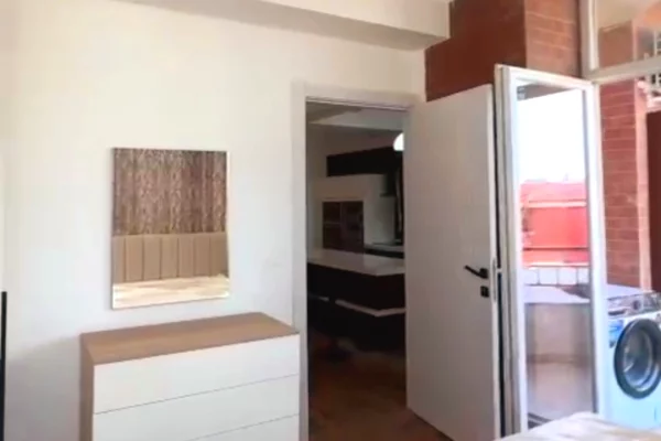 Shtepi me qera Apartament ne Tirane, 1+1, Mobilimi E mobiluar, Pagesa 500  Euro.