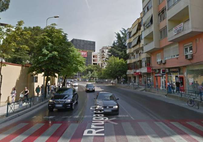 Toke 810m2 ne shitje prane ambasades Zviceriane