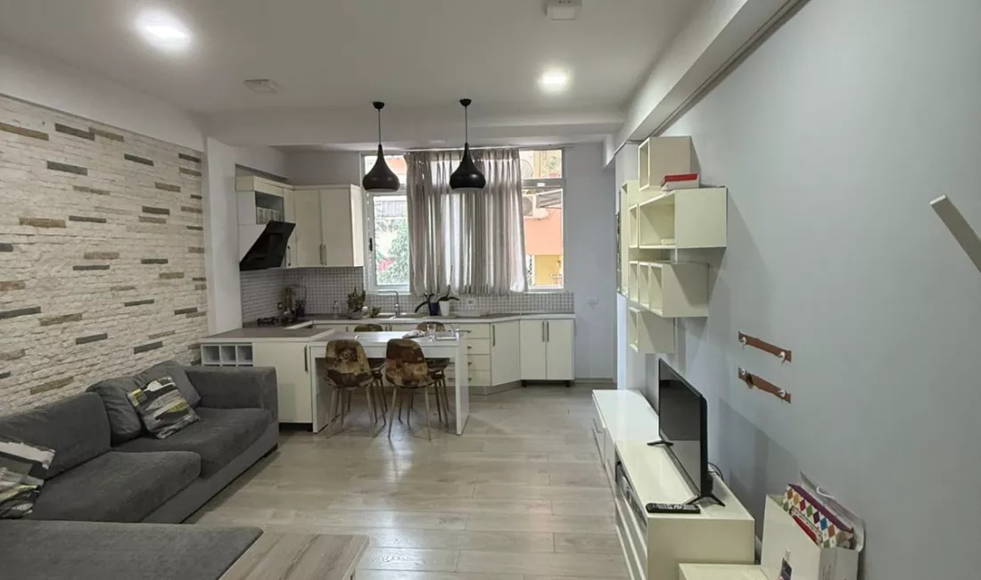 Apartment for rent in Tirana 1+1, Furnished