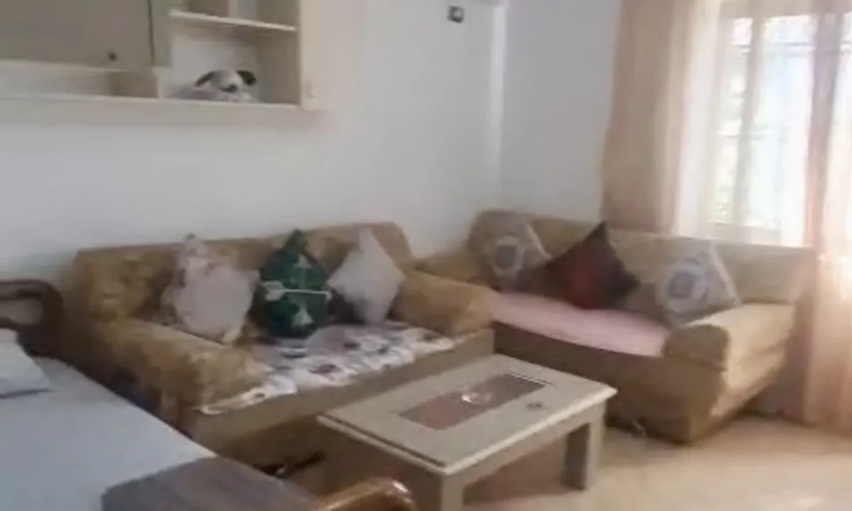 Shtepi me qera Apartament ne Tirane, 2+1, Mobilimi E mobiluar, Pagesa 500  Euro.