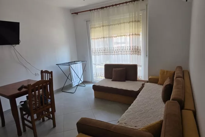 APARTAMENT 1+1 PER QIRA ASTIR