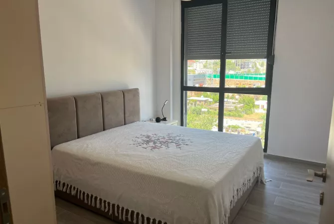 Appartamento in affitto a Tirana 2+1, Arredato