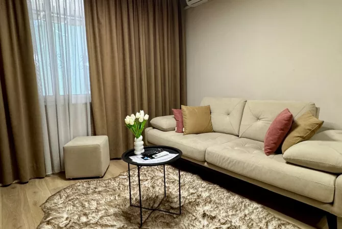 Shtepi me qera Apartament ne Tirane, 1+1, Mobilimi E mobiluar, Pagesa 900  Euro.