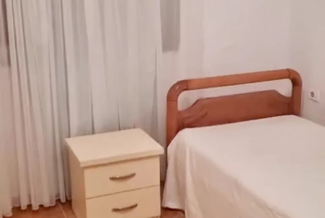 Appartamento in affitto a Tirana 1+1, Arredato