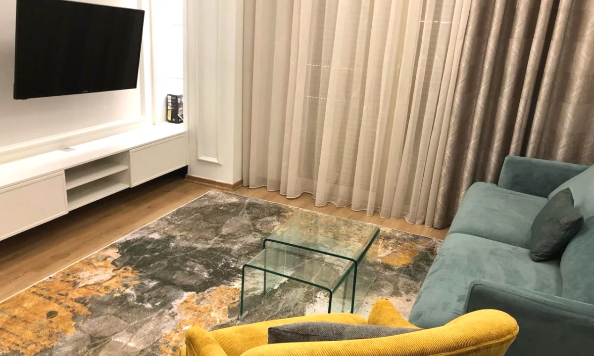 Shtepi me qera Apartament ne Tirane, 1+1, Mobilimi E mobiluar, Pagesa 56,000  Leke.