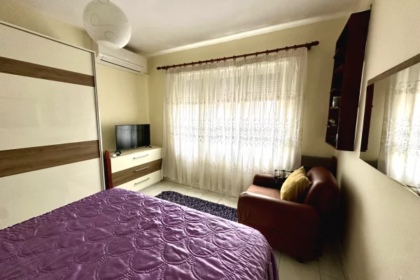 Apartment for rent in Tirana 1+1, Furnished