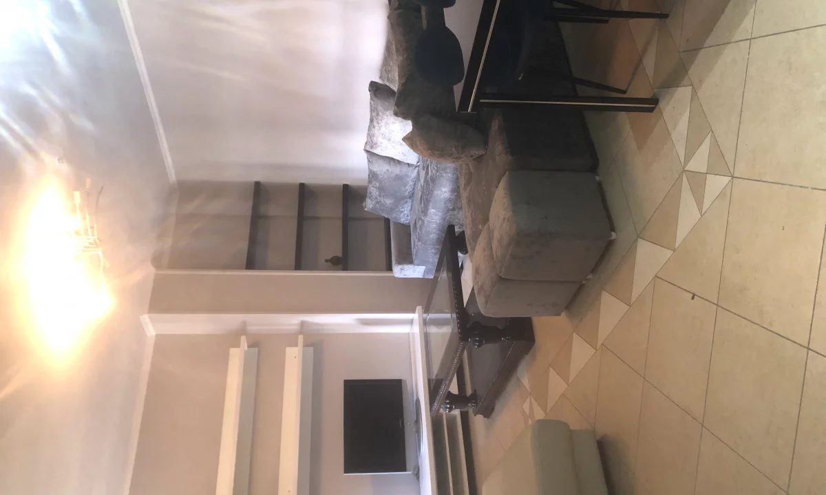 Appartamento in affitto a Tirana 2+1, Arredato