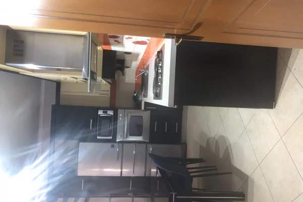 Appartamento in affitto a Tirana 2+1, Arredato