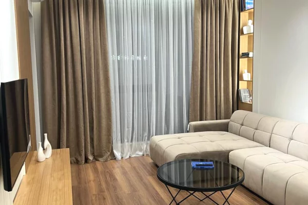 Shtepi me qera Apartament ne Tirane, 1+1, Mobilimi E mobiluar, Pagesa 750  Euro.