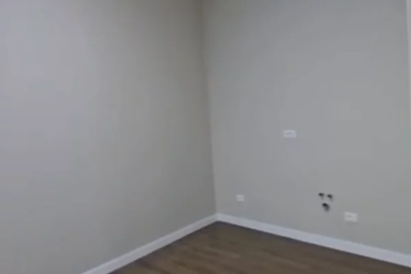 Shtepi ne shitje Apartament ne Tirane, 1+1, Mobilimi Bosh, pa mobiluar, Pagesa 140,000  Euro.