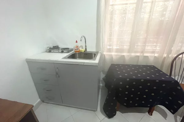 Shtepi me qera Apartament ne Tirane, Garsoniere, Mobilimi E mobiluar, Pagesa 35,000  Leke.