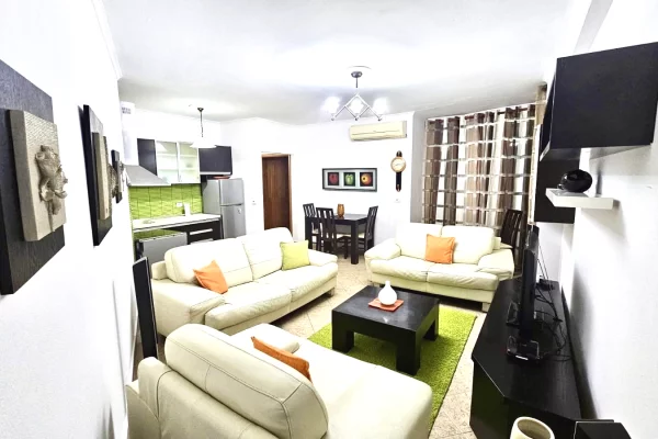 Apartament 2+1 me qera rruga e Barrikadave! 