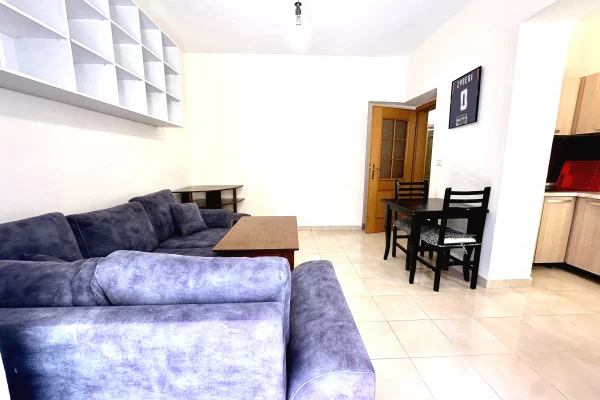 Shtepi me qera Apartament ne Tirane, 1+1, Mobilimi E mobiluar, Pagesa 47,000  Leke.
