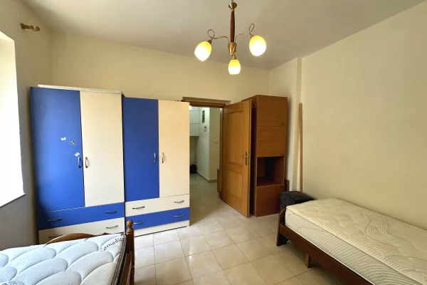 Shtepi me qera Apartament ne Tirane, 1+1, Mobilimi E mobiluar, Pagesa 47,000  Leke.
