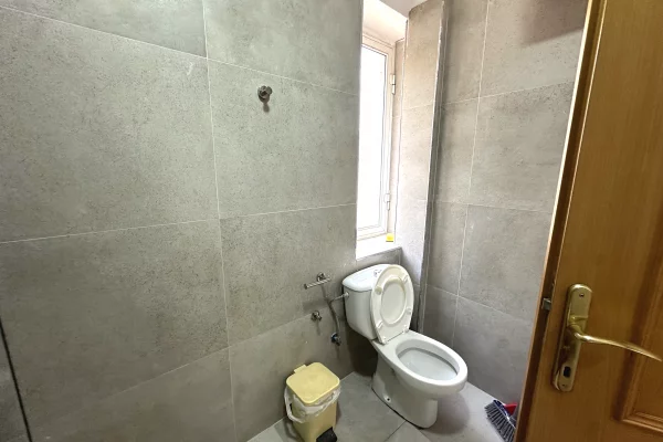 Shtepi me qera Apartament ne Tirane, 1+1, Mobilimi E mobiluar, Pagesa 47,000  Leke.