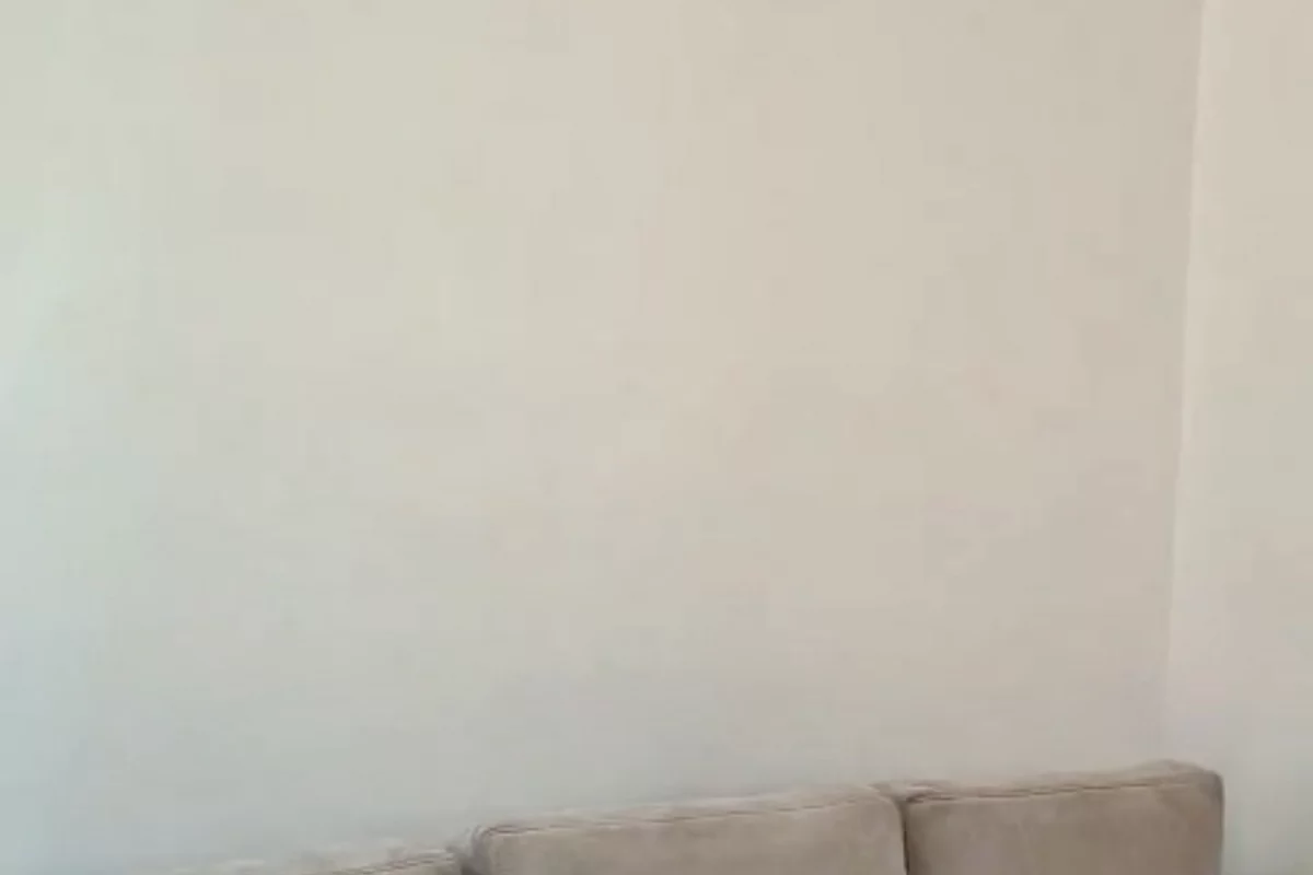 Shtepi me qera Apartament ne Tirane, 2+1, Mobilimi E mobiluar, Pagesa 700  Euro.