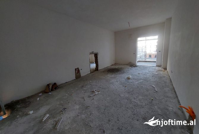 Okazion! Ekskluzive! Shitet apartament 2+1+2 tek Residenca “Porta Tirana e Re”!