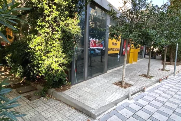 Business Property in Sale 1+1 in Tirana - 380,000 Euro