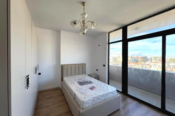 Appartamento in affitto a Tirana 2+1, Arredato