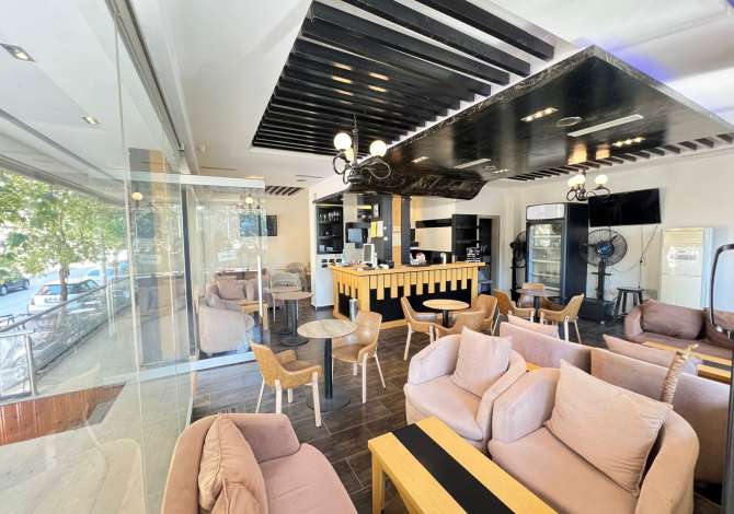 📣 QERA, Lokal📍 Ish Stacioni i Trenit, Tirane.✨  ⚜️ Prane fakultetit FSHN ⚜️ 1000 euro 