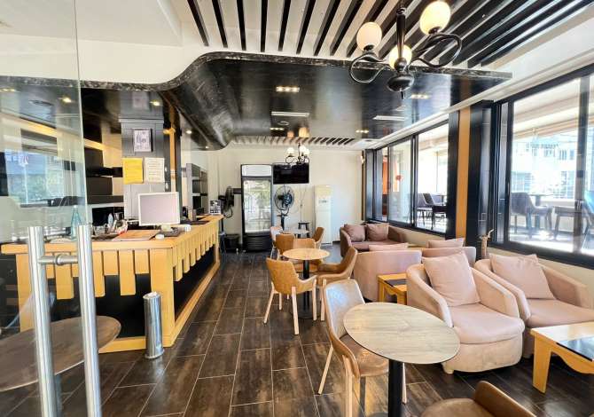 📣 QERA, Lokal📍 Ish Stacioni i Trenit, Tiranë.✨  ⚜️ Pranë fakultetit FSHN ⚜️ 1000 euro 