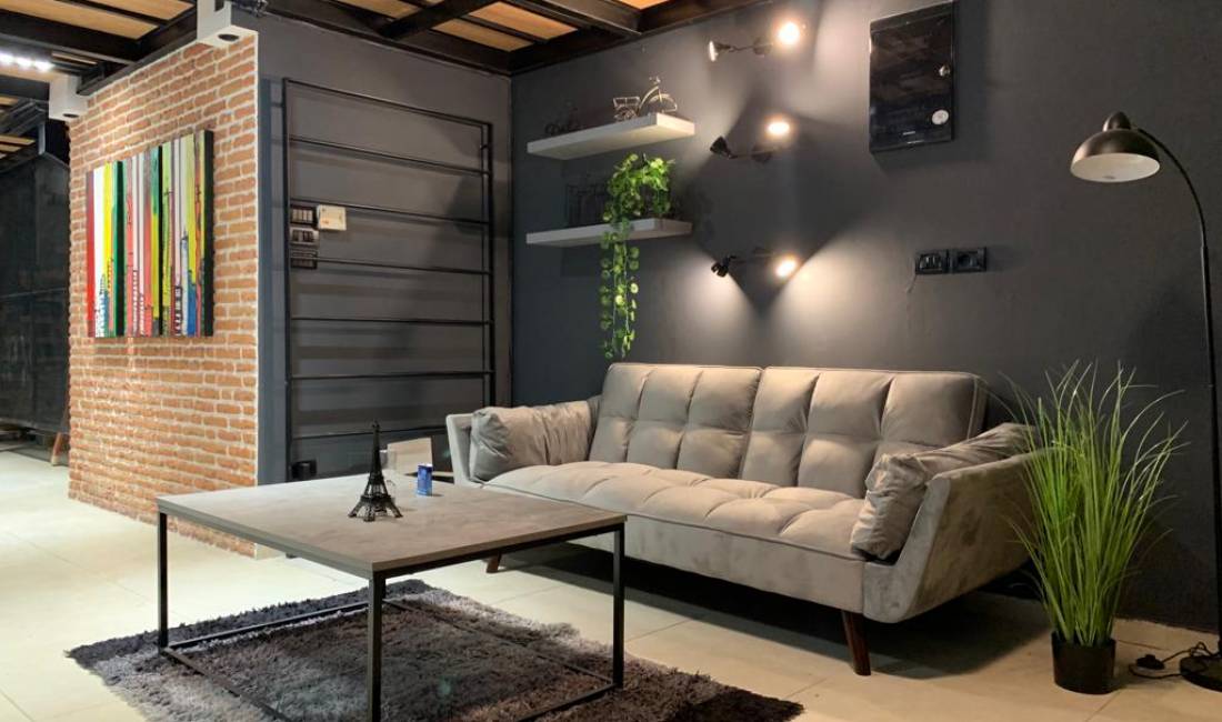 Jepet me qera zyre duplex per biznese te ndryshme Frosina  Kati 0 Cmimi 500 euro