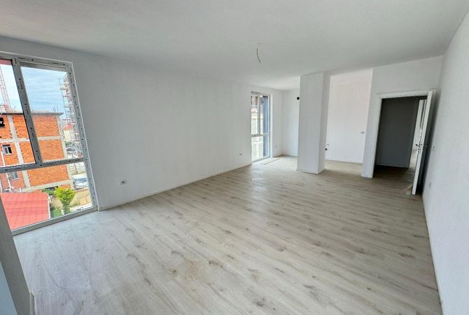 📣Qera Ambient per Zyre📍Ish Fusha e Aviacionit✨✨  🏢700 euro 