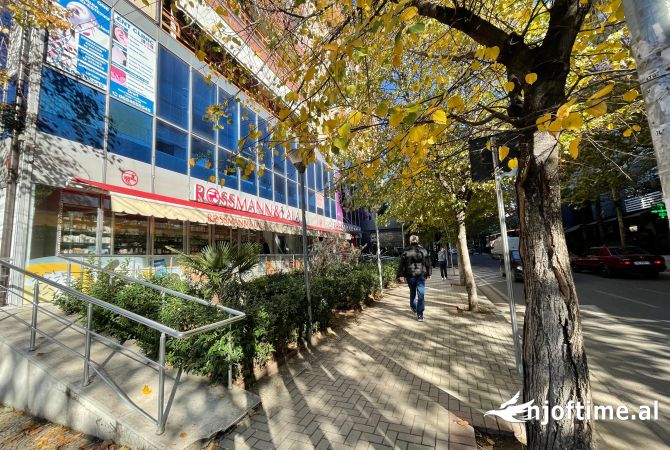 Business Property in Sale 1+1 in Tirana - 90,000 Euro