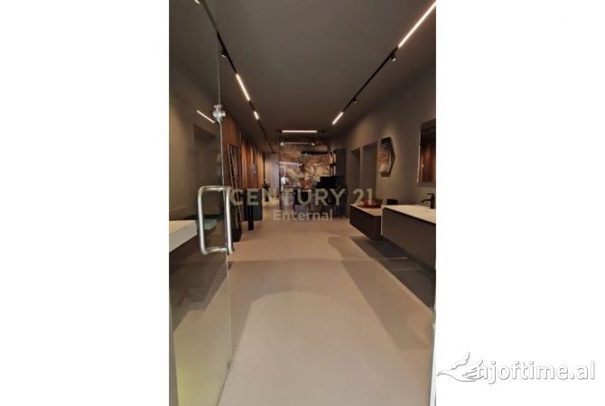 Business Property in Sale 1+1 in Tirana - 499,000 Euro