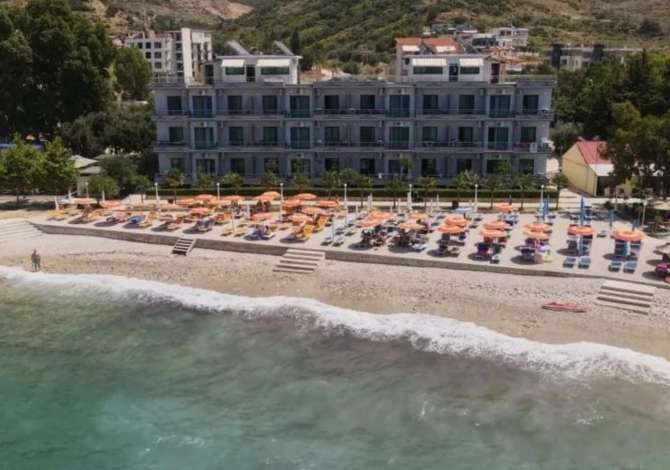 Jepet me qera Hotel 3-katesh ne bregdetin e detit Orikum-Vlore.