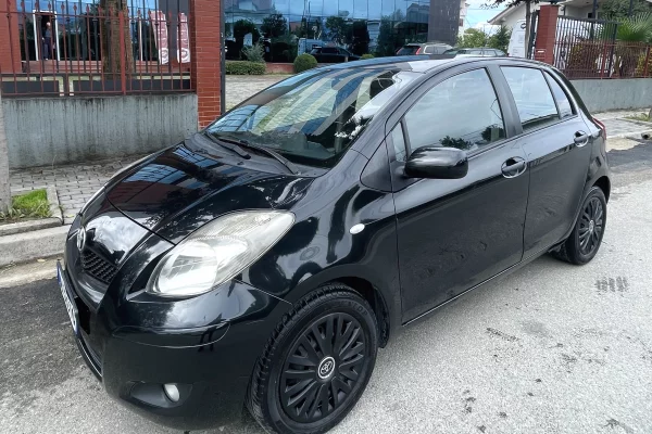 Auto in Vendita a Tirana - 3,900 Euro