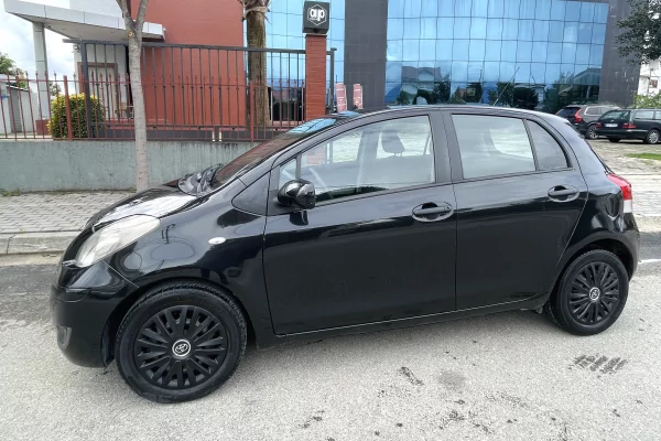 Auto in Vendita a Tirana - 3,900 Euro